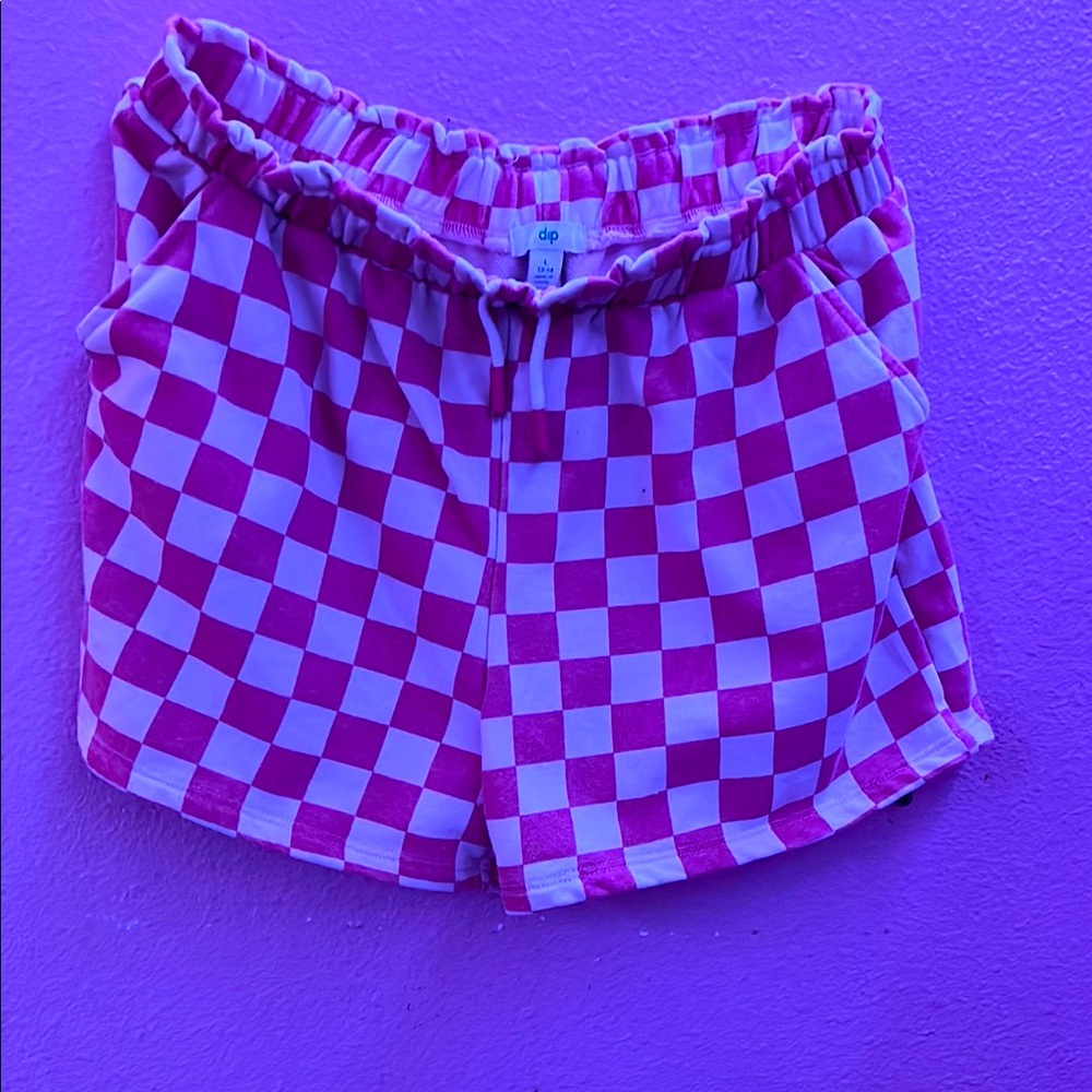 Dip Pink Checkered Women's Shorts